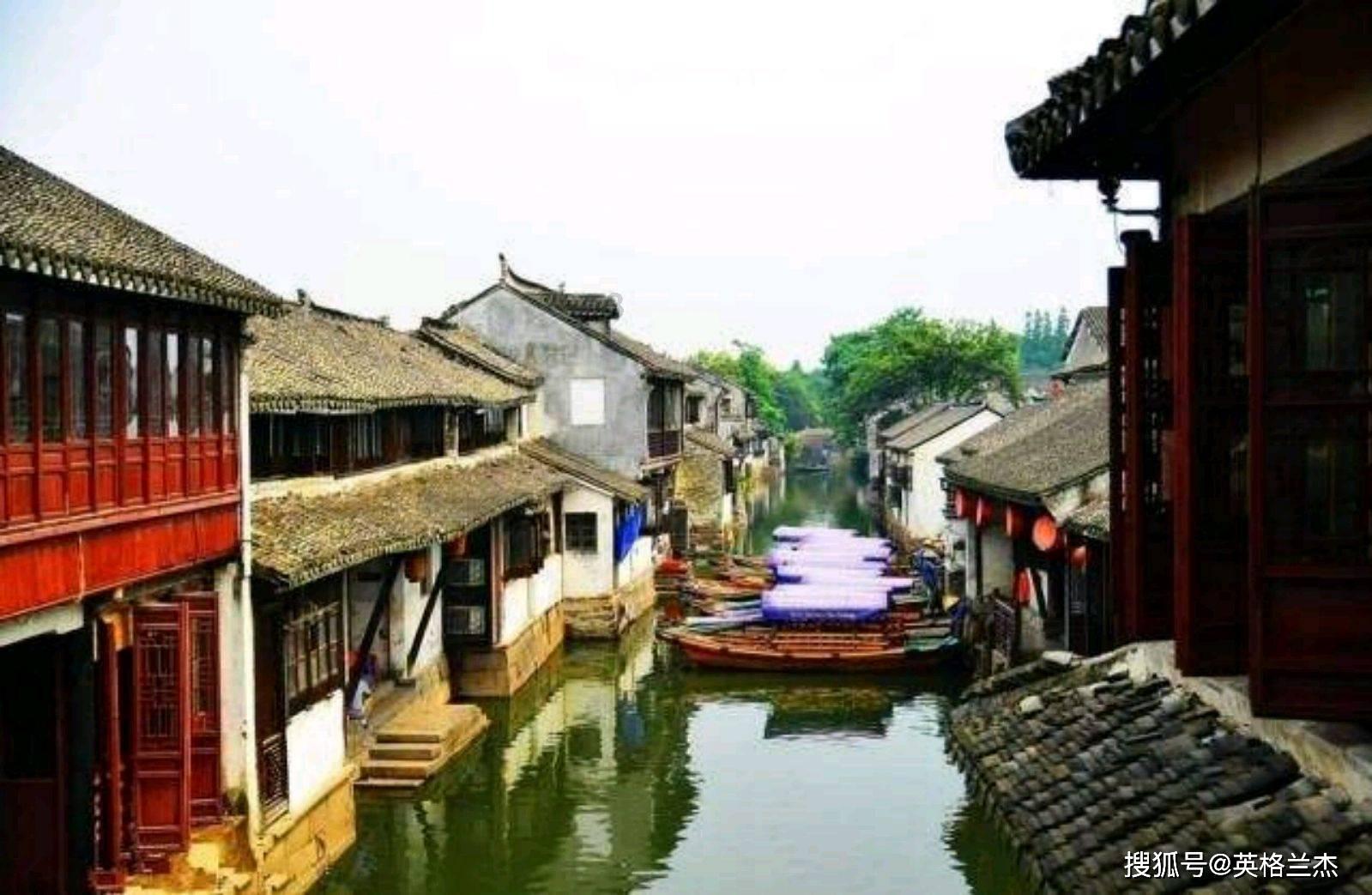 这锅汤要35元,贵,也要舍得,孩子常吃身体壮,有条件每周做一次